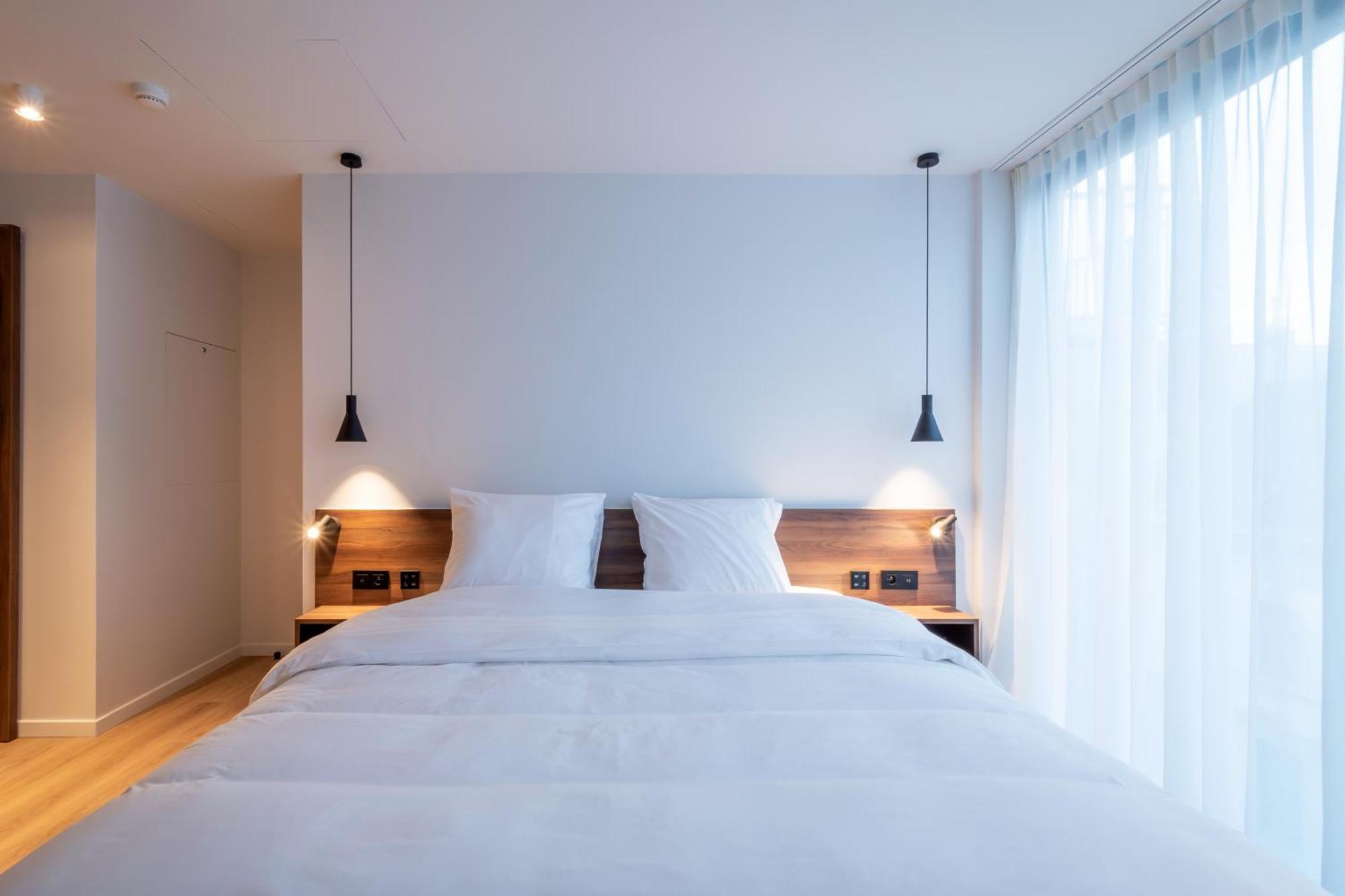 One Two Four - Hotel & Spa Gent Exteriör bild